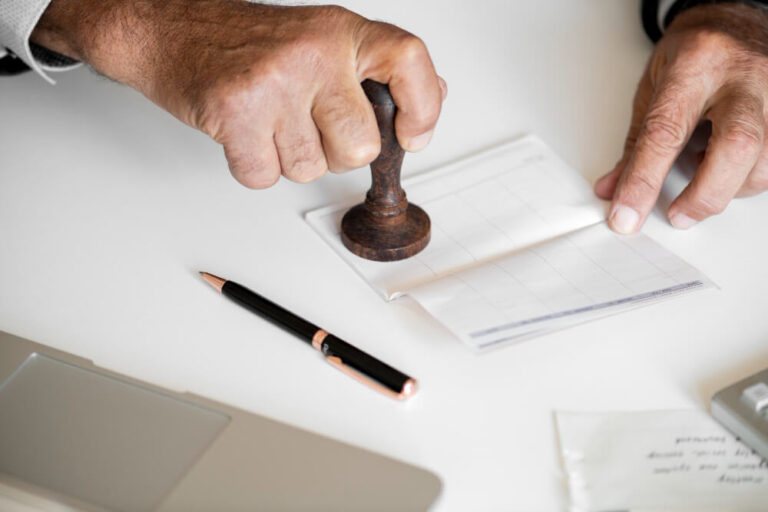 Apostille w Polsce – Kompletny przewodnik 2025